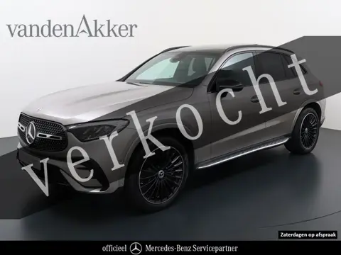 Mercedes-Benz GLC 400e 4Matic AMG 381PK // SoH 95,2% // Airmatic // Trekhaak // Achteras besturing /