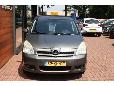 Toyota Verso 1.6 VVT-i Dynamic