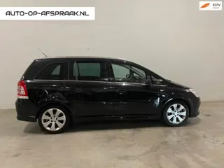Opel Zafira 7p. Cosmo Navi Leer Cruise Clima Trekaak