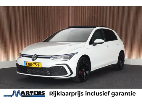 Volkswagen Golf 1.4 245pk eHybrid GTE Oryxwit Leder Stoelventilatie Memory Panoramadak Virtual Cockp