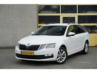 Škoda Octavia Combi 1.0 TSI Style Business Edition BJ2020 Lmv | Led V+A | Pdc | Trekhaak | App-Conne