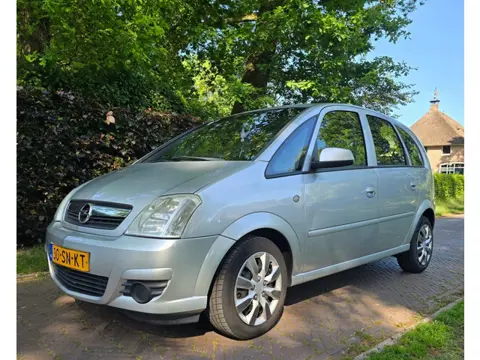 Opel Meriva 1.6-16V Executive (bj 2006)