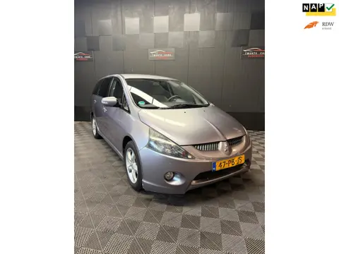 Mitsubishi Grandis 2.4-16V Intense 6p | Airco | Cruise | Nieuwe APK |