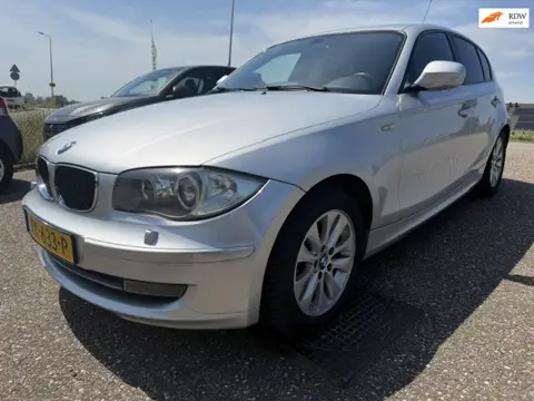 BMW 1-serie 116i Opendak Airco Stoelverwarming Navigatie PDC