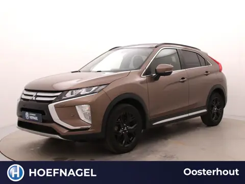 Mitsubishi Eclipse Cross 1.5 DI-T Intense S | Cruise control | Stoelverwarming | 360° camera | HUD |