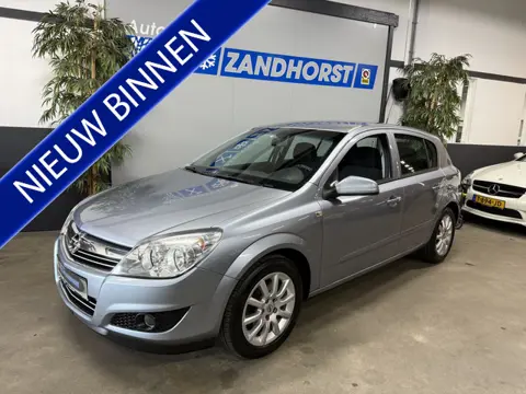 Opel Astra 1.6 Temptation // Lage KM Stand !!! // Incl. Nieuwe APK