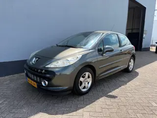 Peugeot 207 1.4-16V XS Pack - Climate Control - Trekhaak
