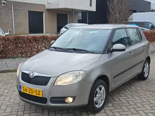 Skoda Fabia 1.4-16V Ambiente Nieuwe apk 19-02-2027