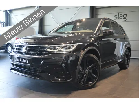 Volkswagen Tiguan 1.4 TSI eHybrid 2X R-LINE Black Style camera trekhaak 245 pk !!