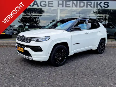 Jeep Compass 4xe 240 PHEV Hybrid Electric S 4WD | Leder | Camera | NAVI | LED | Adaptive CC | (occas