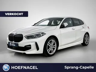 BMW 1-serie 118i M Sport | Camera | Stoel-/Stuurverwarming | Cruise Control | CarPlay |