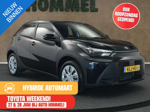Toyota Aygo X Hybrid 115 play - NIEUW MODEL - DIRECT UIT VOORRAAD LEVERBAAR - APPLE CARPLAY/ ANDROID