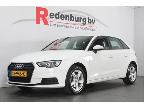 Audi A3 Sportback 30 TFSI Pro Line - Navi / Bluetooth / Stuurbed.