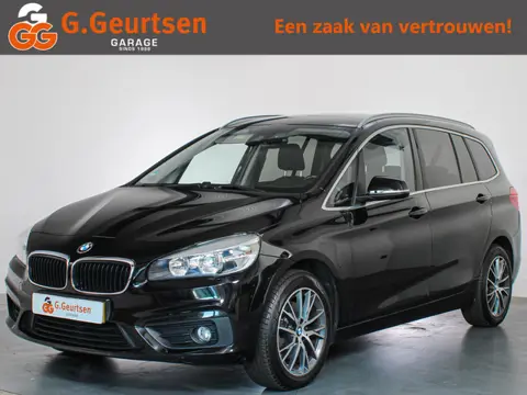 BMW 2-serie Gran Tourer 218i Essential 7-Persoons Cruise Control, Navigatie, Stoelverwarming