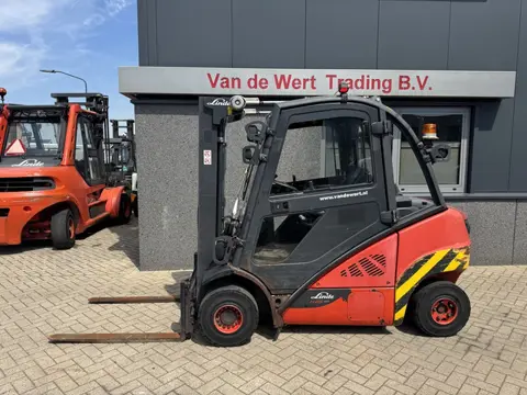 Linde H25D-02 Triplo 470 Freelift / Sideshift / 4e Functie VW Diesel 2017