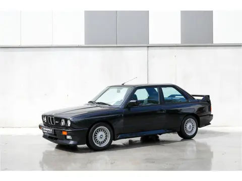 BMW 3 Serie M3 Coupe  M1131 (bj 1986)