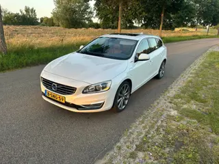 Volvo V60 2.4 D6 AWD Plug-In Hybrid Summum Opendak Memmory Leder Trekhaak