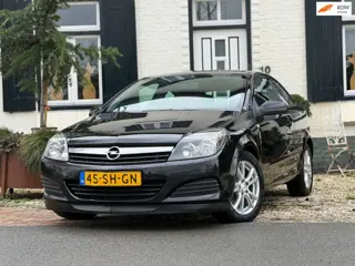 Opel Astra GTC 1.4 Edition|Cruise|Navi|Trekhaak|Nette auto!