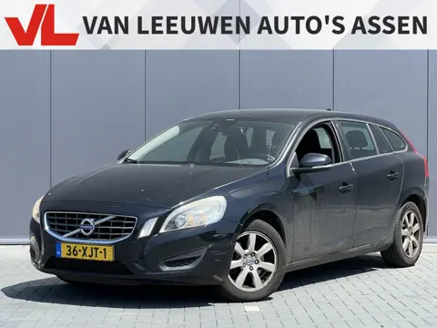 Volvo V60 1.6 T3 Kinetic | Nieuw binnen | Cruise | Trekhaak