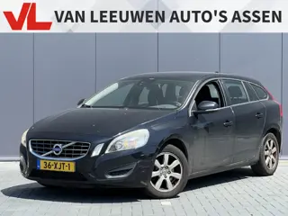 Volvo V60 1.6 T3 Kinetic | Nieuw binnen | Cruise | Trekhaak