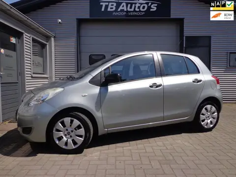 Toyota Yaris 1.3 VVTi Comfort 5-DRS ! AIRCO / 71.607 KM !