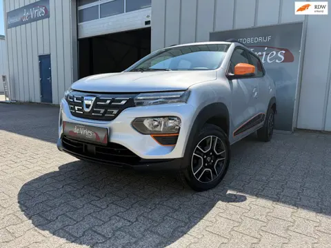 Dacia Spring Comfort Plus (Orange Pack) 27 kWh / Airco / Navi / Bluetooth / Cruise Control / Achteru