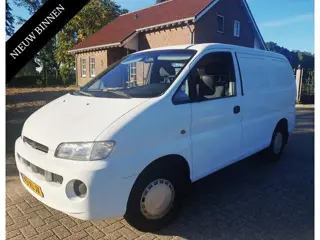 Hyundai H 200 2.4i Benzine NL Bus met Slechts 81000 km !