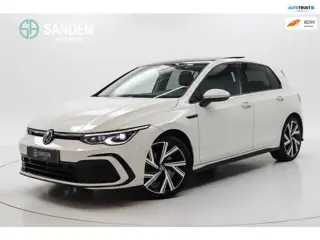 Volkswagen Golf 1.5 eTSI R-Line|Automaat|Full options|Matrix LED|Navi|Panodak|Camera|Winterpack|Sfee