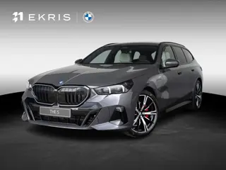 BMW 5 Serie Touring 530e | M Sportpakket Pro | Individual Lak | Innovation Pack | Comfort Pack | Ele