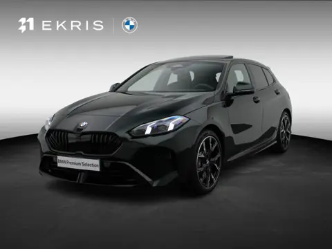 BMW 1 Serie 120 M Sportpakket Pro | Premium Pack | Stuurwielrand Verwarmd |  M Adaptief onderstel | 