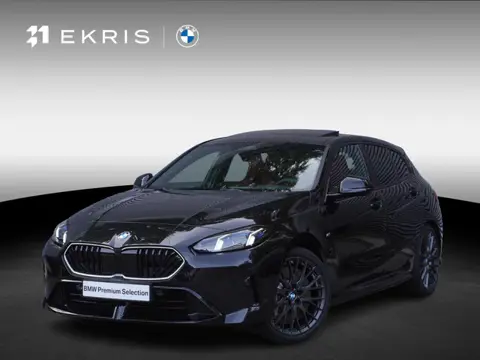 BMW 1 Serie 5-deurs 120 M Sportpakket Pro | Panoramadak elektrisch | Driving Assistant | Head-Up Dis