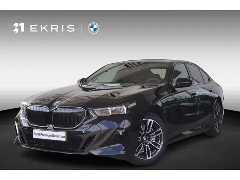 BMW i5 eDrive40 | Cruise Control Adaptief met Stop&Go | Glazen Panoramadak | Head-Up Display | Iconi