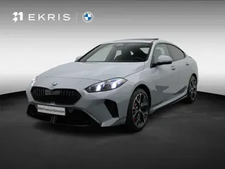 BMW 2 Serie Gran Coupé 220 M Sportpakket Pro | Panoramadak | Harman Kardon | Parkeercamera | 18"