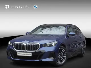 BMW i5 Touring eDrive40 M Sportpakket | Comfort Pack | Trekhaak met elektrisch wegklapbare kogel | G
