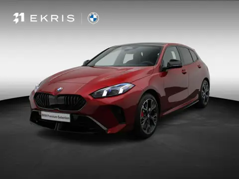 BMW 1 Serie 120 M Sportpakket Pro | Premium Pack | Achteruitrijcamera | Extra Getint Glas | Driving 