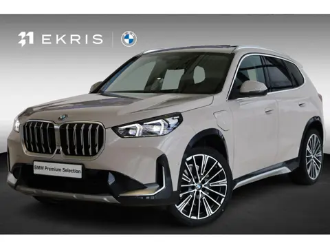BMW X1 xDrive25e xLine | Panoramadak | Head-Up Display | Harman Kardon | Trekhaak
