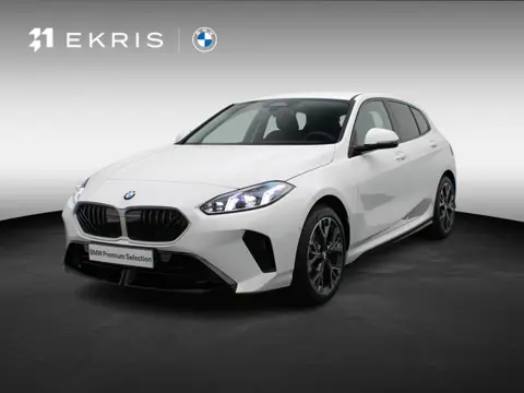 BMW 1 Serie 120 M Sport Design Edition | Harman Kardon | Driving Assistant |  Stuurwielverwarming | 