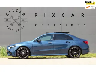 Mercedes-Benz A-klasse 180 AMG Line Panodak Sfeerlicht !!NIEUWBINNEN!!