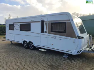 Eriba Nova S 690 Active Tourer 2019-Luxe Tandemasser