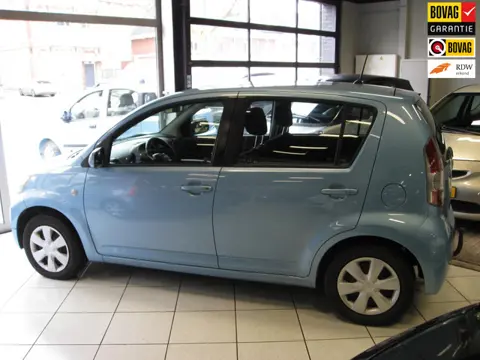 Daihatsu Sirion 2 1.3-16V Prestige