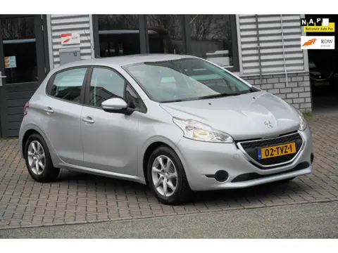 Peugeot 208 1.4 VTi Active NAVI TREKHAAK