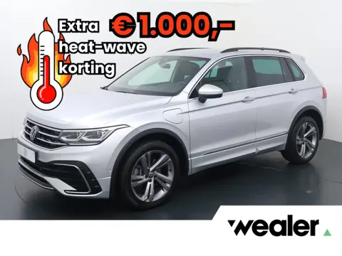 Volkswagen Tiguan 1.4 TSI eHybrid R-Line Business+ | 245 PK | SoH 97% | Matrix LED koplampen | Achte