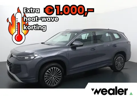 Volkswagen Tayron 1.5 eHybrid Life Edition | 204 PK | SoH 100% | Trekhaak | Stoelverwarming | Adapti