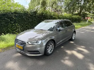Audi A3 Sportback 1.4 TFSI Attr.PL+g-t (bj 2014)