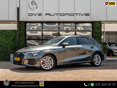 Audi A3 Sportback 45 TFSIe 245PK S edition Competition | Black Optik | ACC | Carplay |