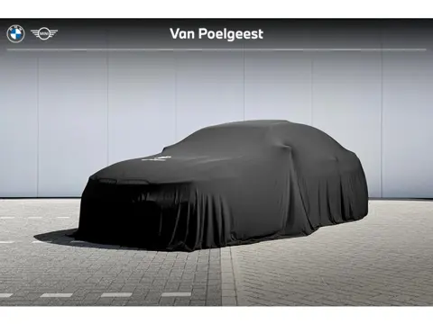 BMW i4 eDrive40 High Executive | 84 kWh | Driving Assistant Professional | Panoramadak |