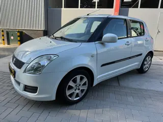 Suzuki Swift 1.3 Xpression