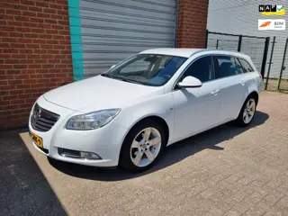 Opel Insignia Sports Tourer 1.4 Turbo EcoFLEX Navi! Bj:2011 NAP!