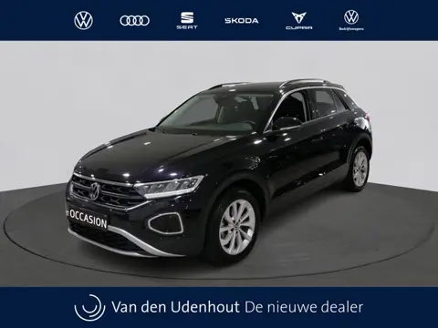 Volkswagen T-Roc 1.5 TSI Life Edition | camera | 17" | Climatronic |