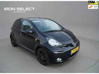 Toyota Aygo 1.0-12V Dynamic Navigator